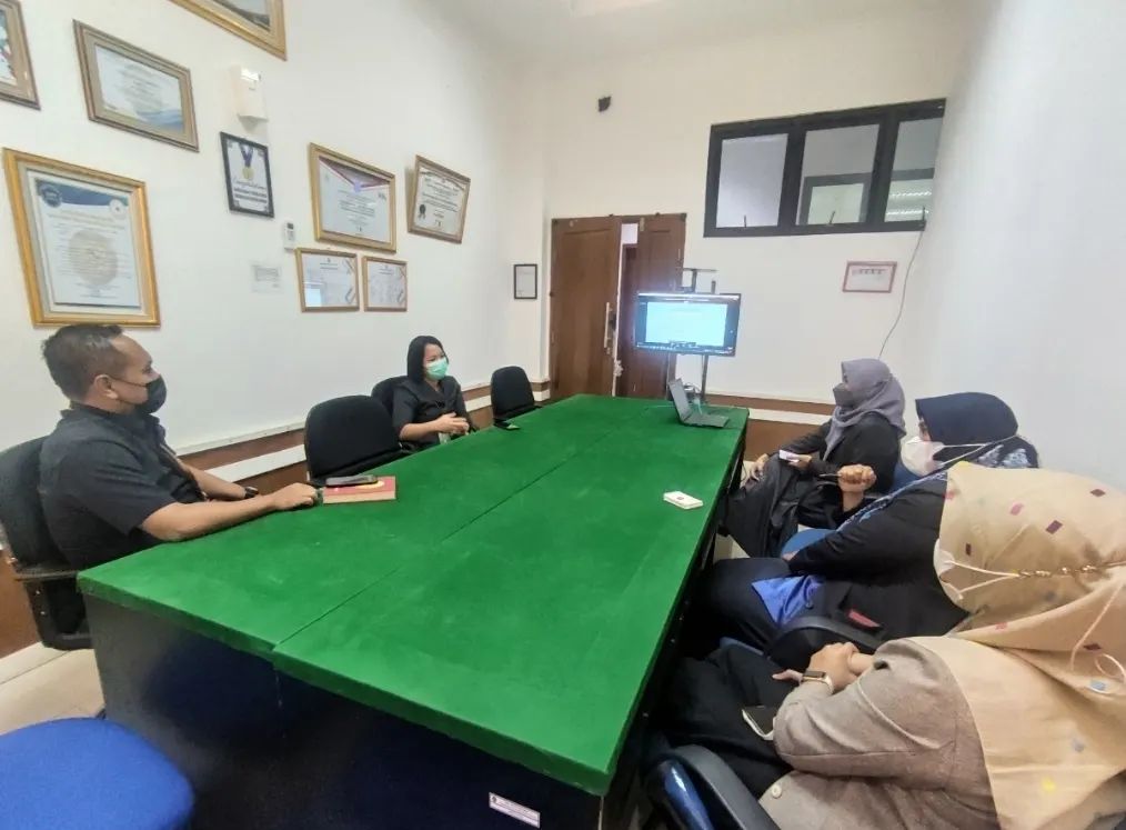diskusi-panel-menjamin-kesatuan-hukum-baru-untuk-menjaga-kesatuan-hukum